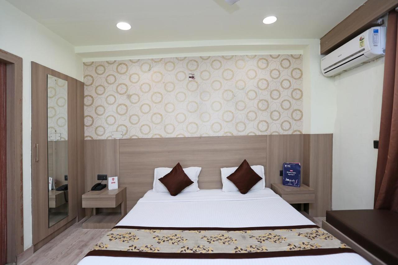OYO 5663 GS Inn Chinhat Exterior foto